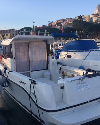 Barca da pesca cabinata Arvor capture 690