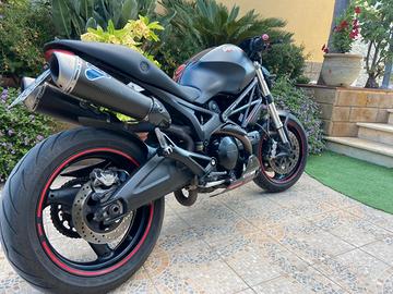 Ducati Monster 696 - 2008