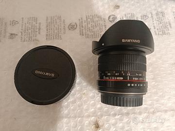 8 mm samyang per canon attacco ef
