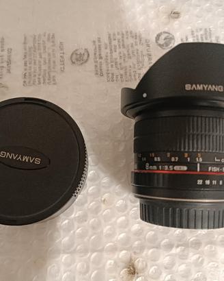 8 mm samyang per canon attacco ef