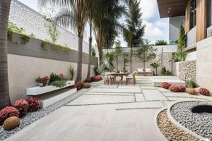 2 LOCALI A TORRE DEL GRECO