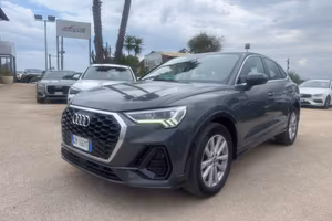 AUDI Q3 SPB 35 TDI quattro S tronic Business Plu