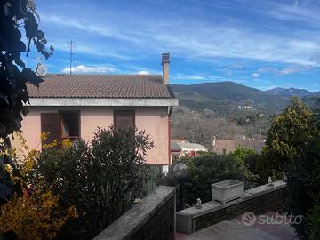Villa bifamiliare Terni [Cod. rif 3303703VRG]