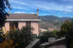 Villa bifamiliare Terni [Cod. rif 3303703VRG]