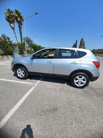 Nissan Qashqai 2000 cc GPL