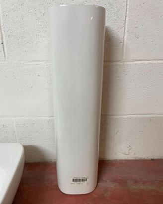 Lavabo con colonna