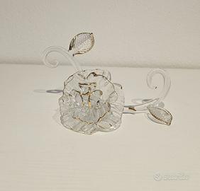 Rosa vintage in vetro soffiato artistico e oro