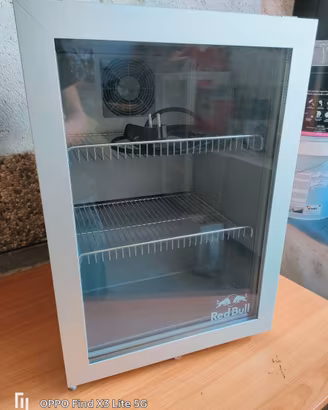 Mini frigo RED BULL