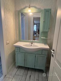 Mobile bagno completo stile shabby chic con lavabo