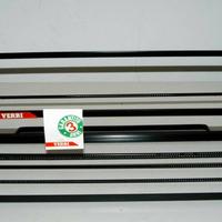 Balconiera in acciaio a ganci tondi cm 60x23x16 h