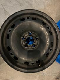 Cerchi in ferro 15” 5x100 ET50 – set da 4