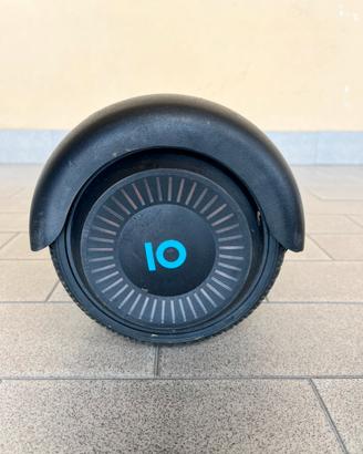 HOVERBOARD IO CHIC