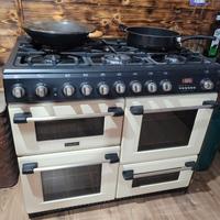 Cucina 6 fuochi 4 forni