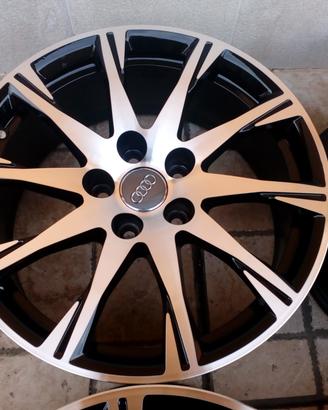 CERCHI 17 ORIGINALI AUDI COD:1897