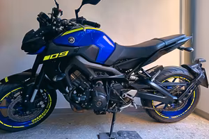 MT 09
