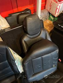 Interni Cayenne 1’ serie neri completi