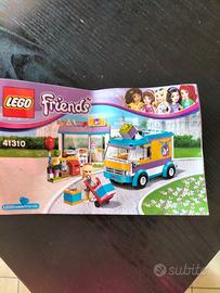 Lego Friends la consegna dei doni di Heartlake