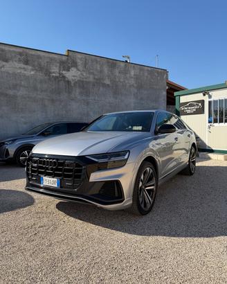 Audi Q8 50 TDI 286 CV quattro tiptronic Sport