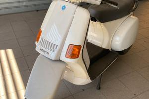 Vespa cosa 2  150