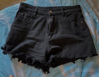 Pantaloncini corti