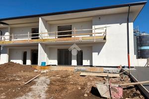 4 LOCALI A ERBUSCO