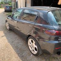 Pezzi Alfa Romeo 147 16v 140 cv disel