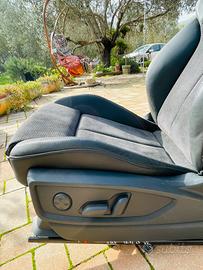 Audi Q5 sedili in pelle e alcantara