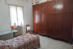 Singola a Donna Lavoratrice