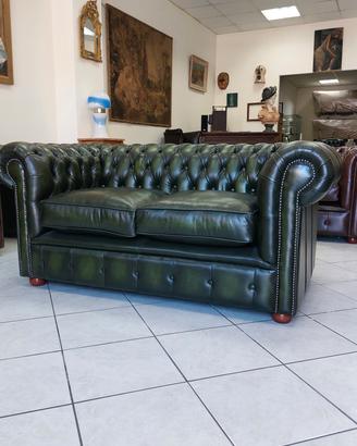 Divano chesterfield club... chester nuovo