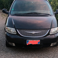 Chrysler Voyager 7 posti
