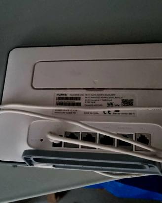 Huawei B535-235a Router 4G LTE Wi-Fi Dual Band Des