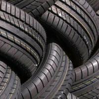 Pneumatici usati seminuovi al dettaglio/stock.