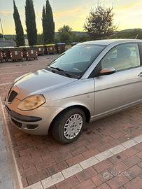Lancia Y