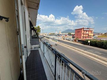 2 LOCALI A NAPOLI