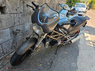 Ducati Monster s4 916
