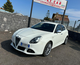 Alfa romeo Giulietta 1.4cc turboGPl 120 cv 2013