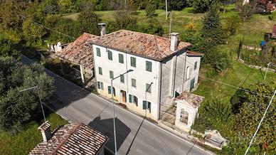 Splendido casale di 340 m² con giardino - Pagnano