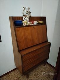 scrivania vintage storica