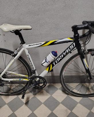Bici da strada  torpado destriero  48, come nuova