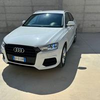 Audi Q3 S tronic 2.0 TDI