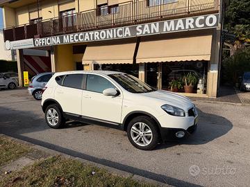 NISSAN - Qashqai - 1.6 dCi DPF Acenta #