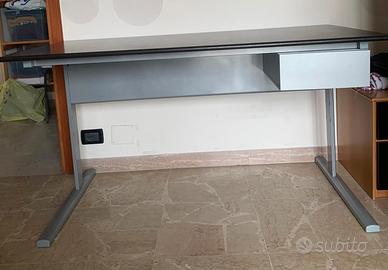 Scrivania da Ufficio legno/metallo