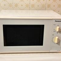 FORNO A MICROONDE PANASONIC con grill