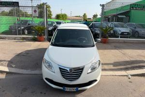 Lancia Ypsilon 1.2 69 BENZINA CV 5 porte S&S Silve