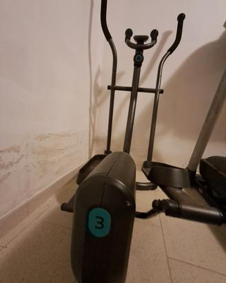 attrezzo per glutei 