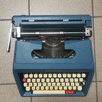 Macchina da scrivere 