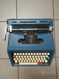 Macchina da scrivere 