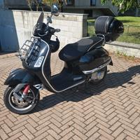 Piaggio Vespa 300 GTS - 2008
