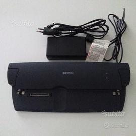 Base per computer portatile ed alimentatore