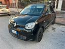 renault-twingo-electric-urban-night